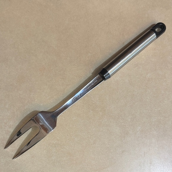 Ultrex Stainless Steel Meat Fork with Black Handle - Picture 5 of 10